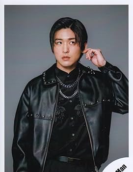 Amazon.co.jp: Snow Man 公式 生 写真（目黒蓮）SM02601 : おもちゃ